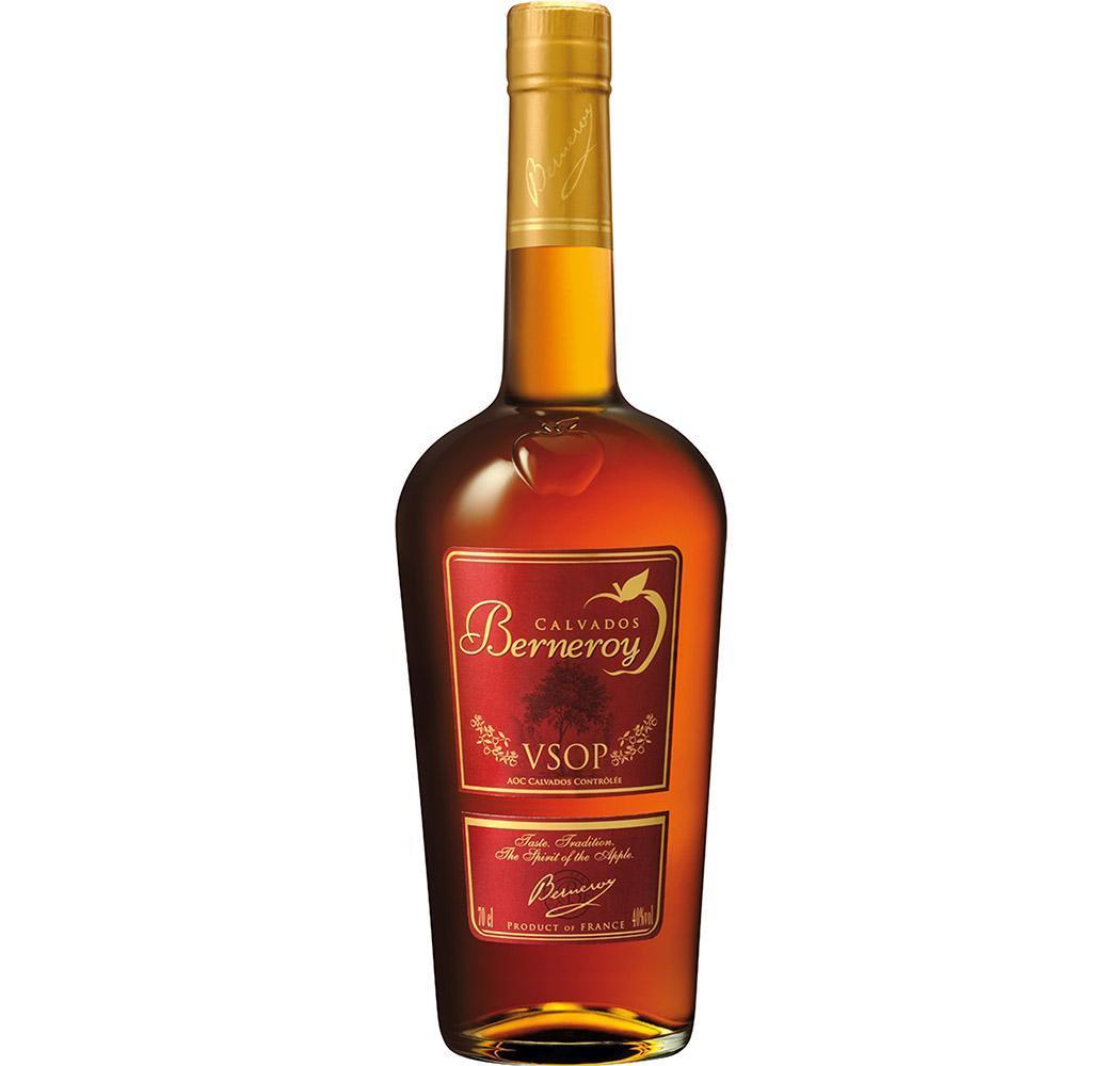 Кальвадос французский. Berneroy Calvados. Кальвадос Франция VSOP. Кальвадос Бернеруа XO. Французский кальвадос ВСОП.